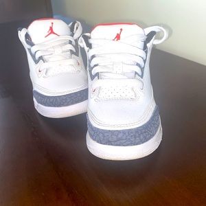 Toddler boys Jordan’s worn twice